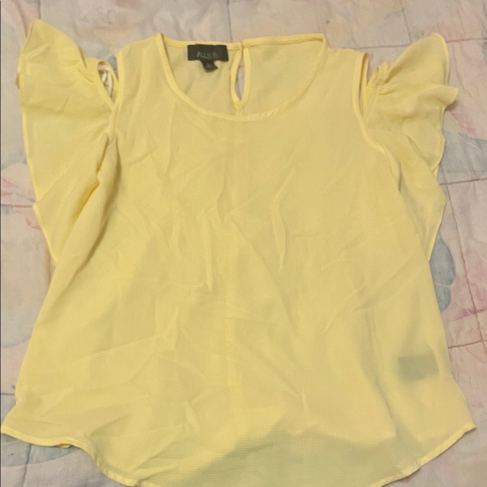 a.n.a Pale Yellow Ruffle Sleeve Blouse